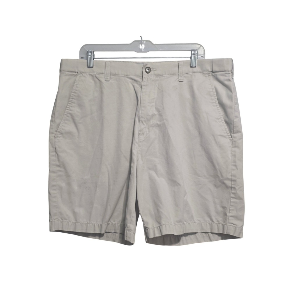 Croft & Barrow Mens Beige Flat Front Chino Shorts Size 38 Cotton Blend Casual